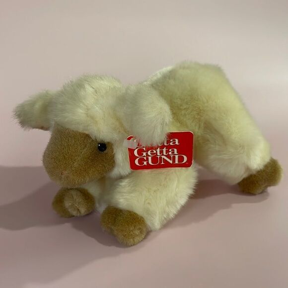 Vintage Gund Lambsalot Cream Sheep Plush with tags Easter NWT Excellent Conditi… - Picture 1 of 12